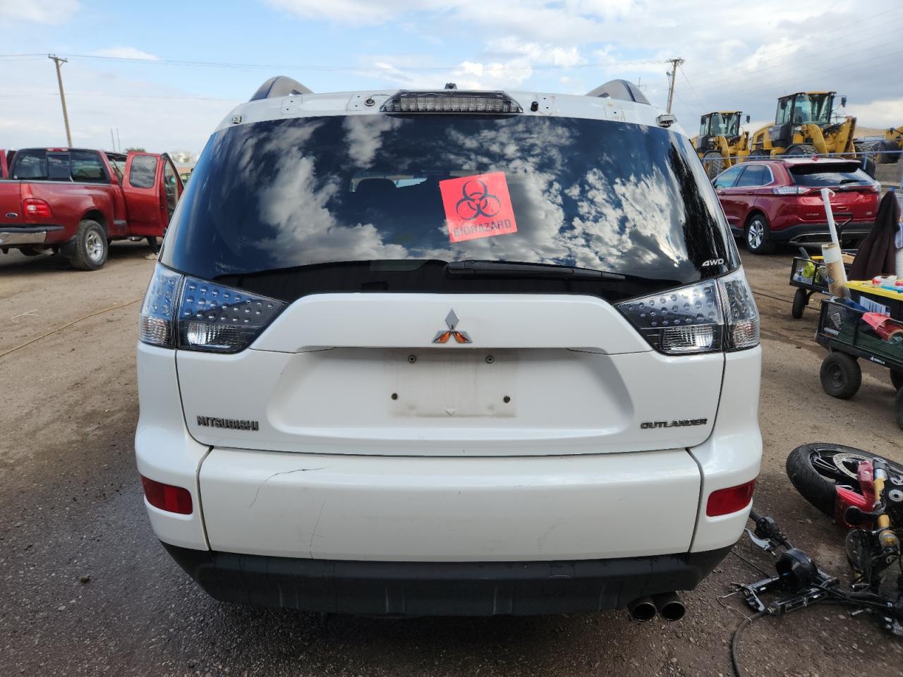2008 Mitsubishi Outlander Ls Белый vin: JA4MT31XX8Z019744