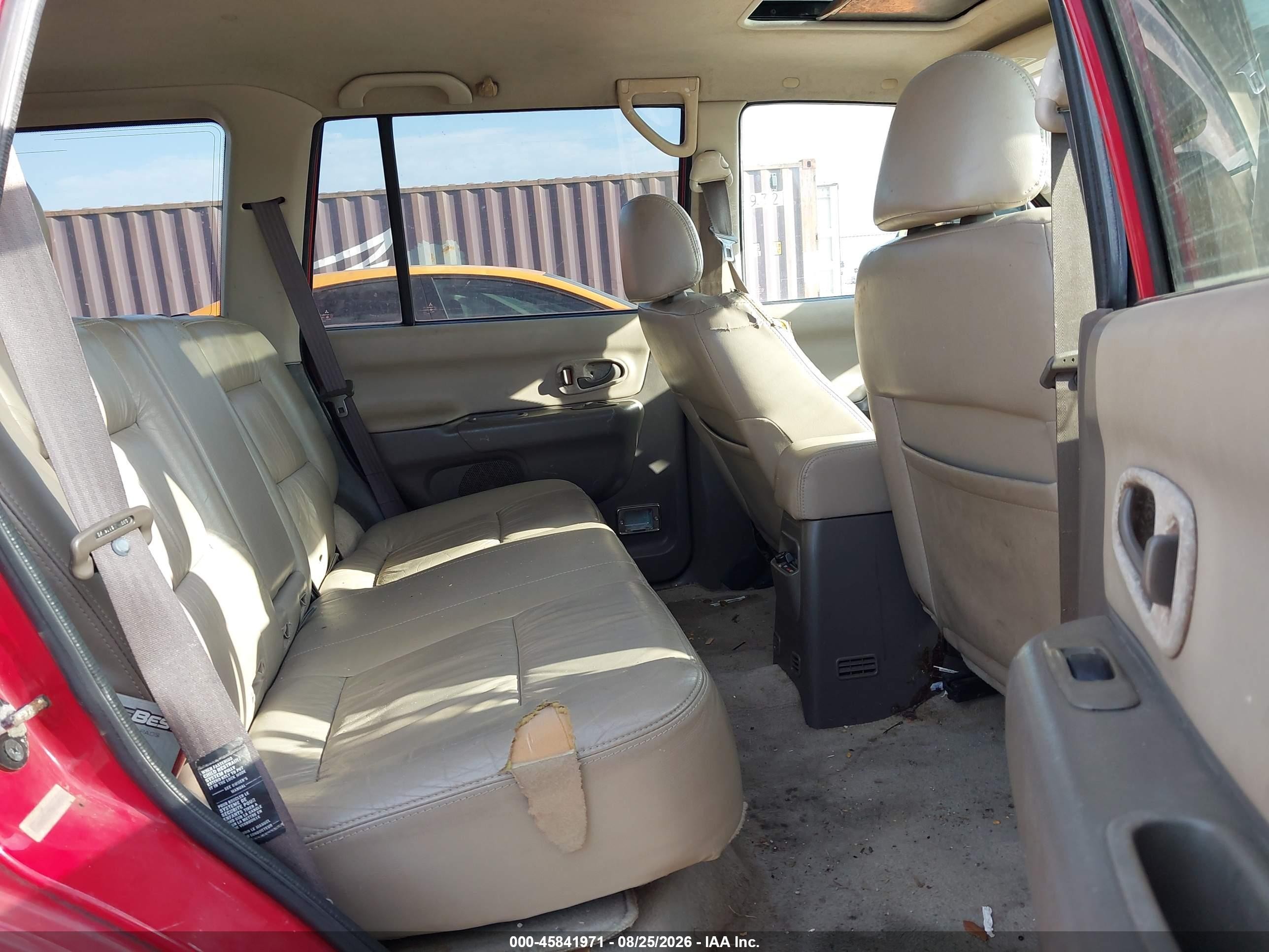 1998 Mitsubishi Montero Sport Xls Red vin: JA4MT41P8WP032538