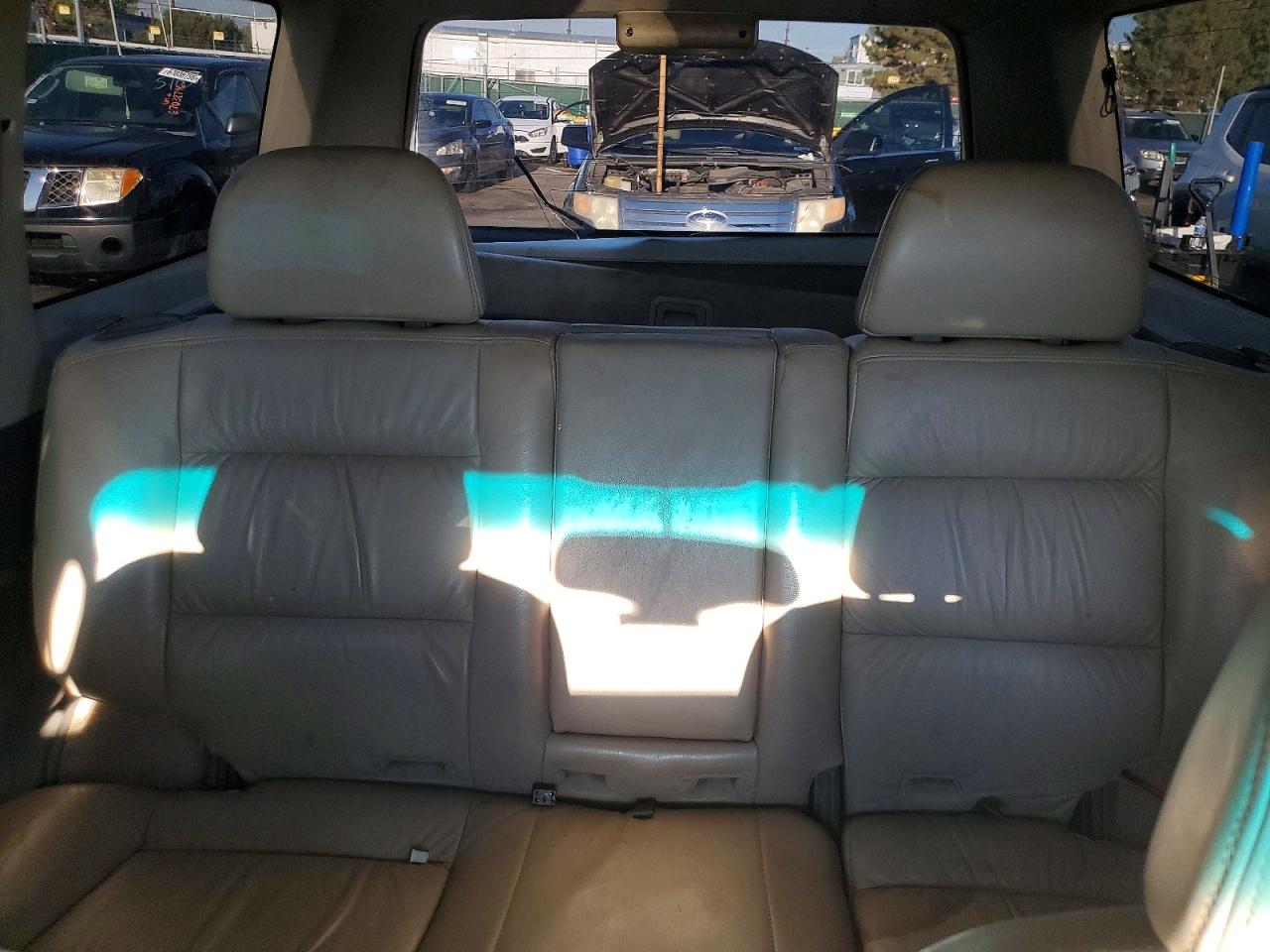 2000 Mitsubishi Montero Sport Limited White vin: JA4MT41R1YP045412