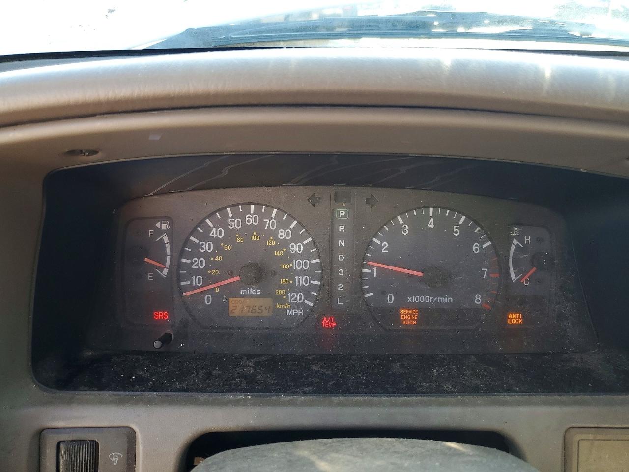2000 Mitsubishi Montero Sport Limited White vin: JA4MT41R7YP037007