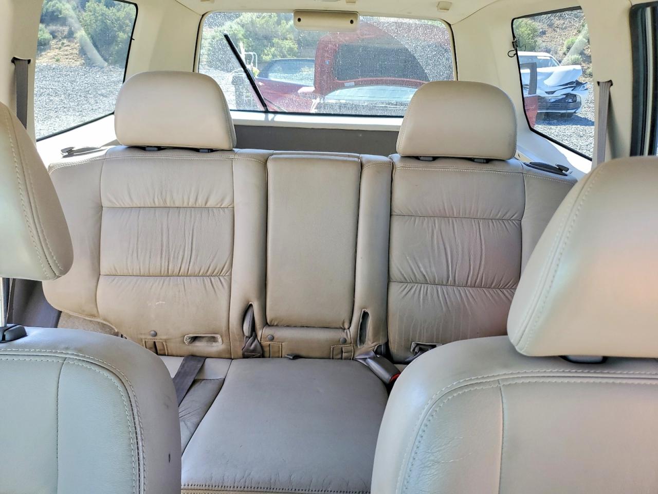 2002 Mitsubishi Montero Sport Limited Gold vin: JA4MT41R92J051095
