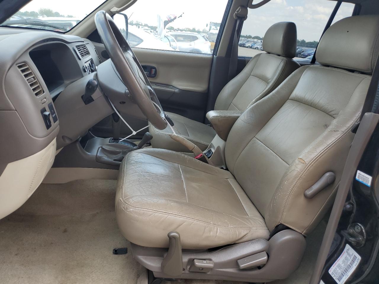 2000 Mitsubishi Montero Sport Limited Black vin: JA4MT41R9YP052351