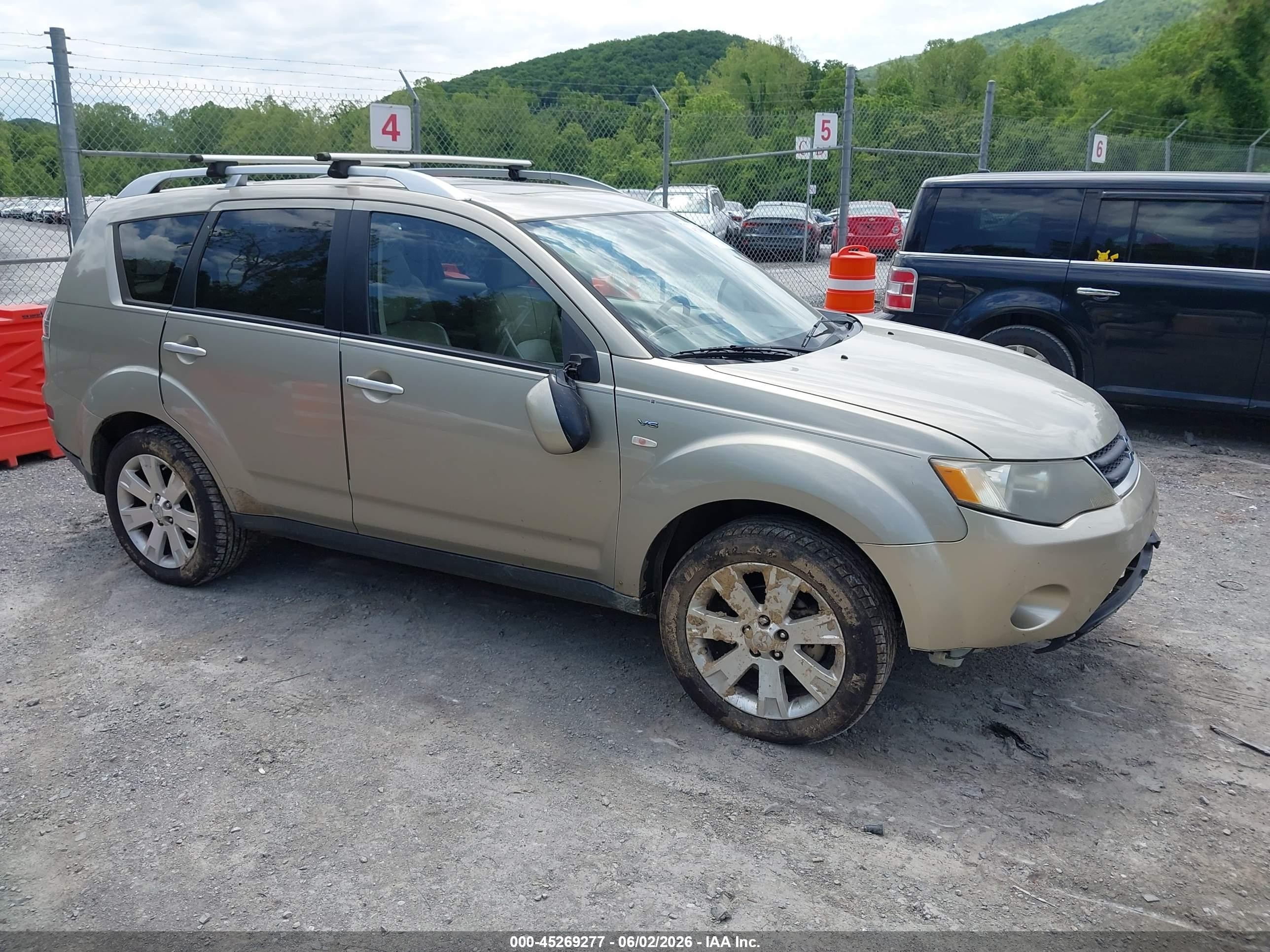 2008 Mitsubishi Outlander Xls Бежевый vin: JA4MT41X68Z002669