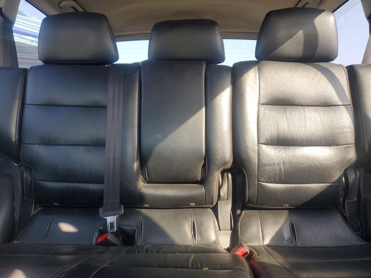 2002 Mitsubishi Montero Limited Black vin: JA4MW51R42J071638