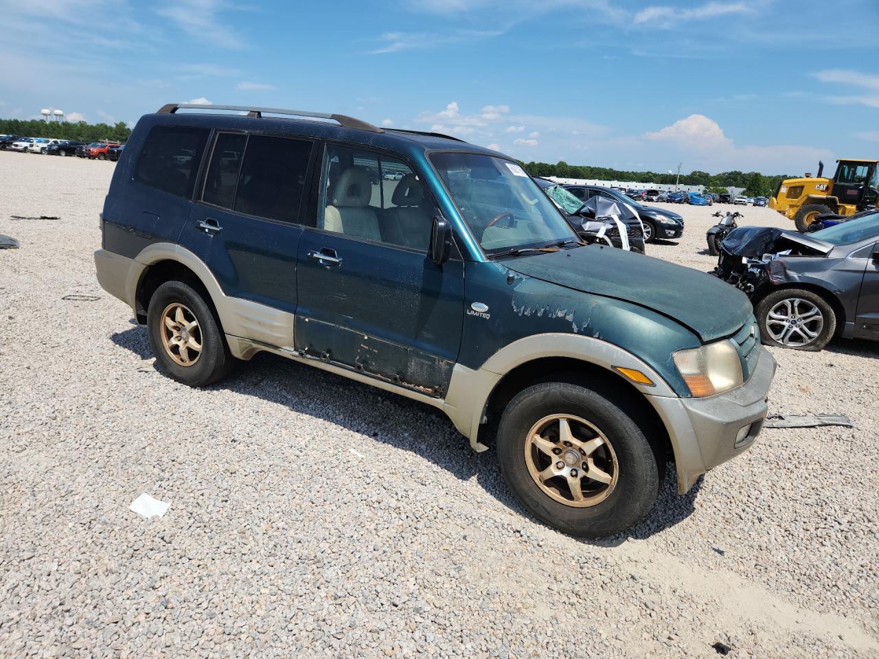 2002 Mitsubishi Montero Limited Green vin: JA4MW51R52J005101