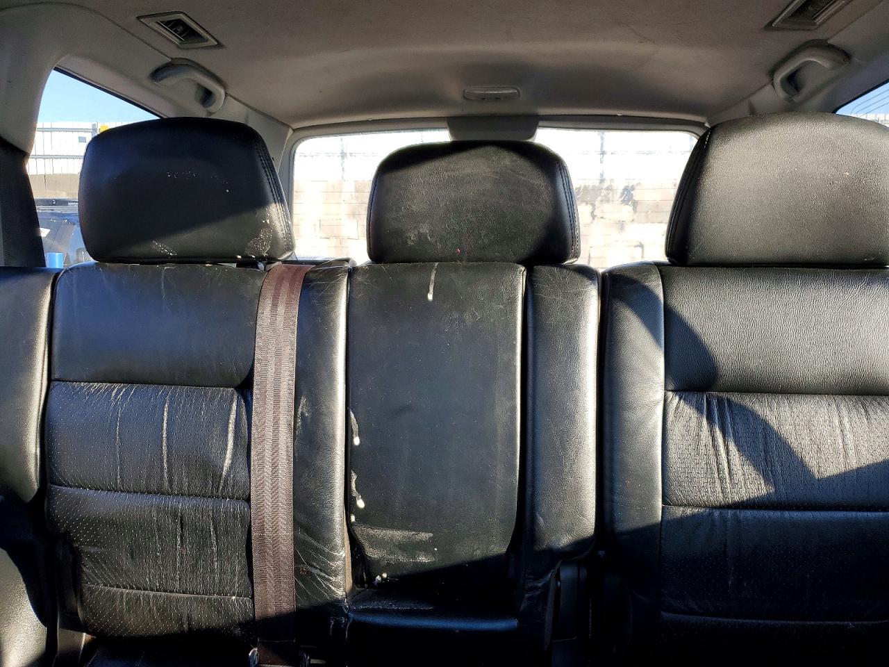 2005 Mitsubishi Montero Limited White vin: JA4MW51S35J002477