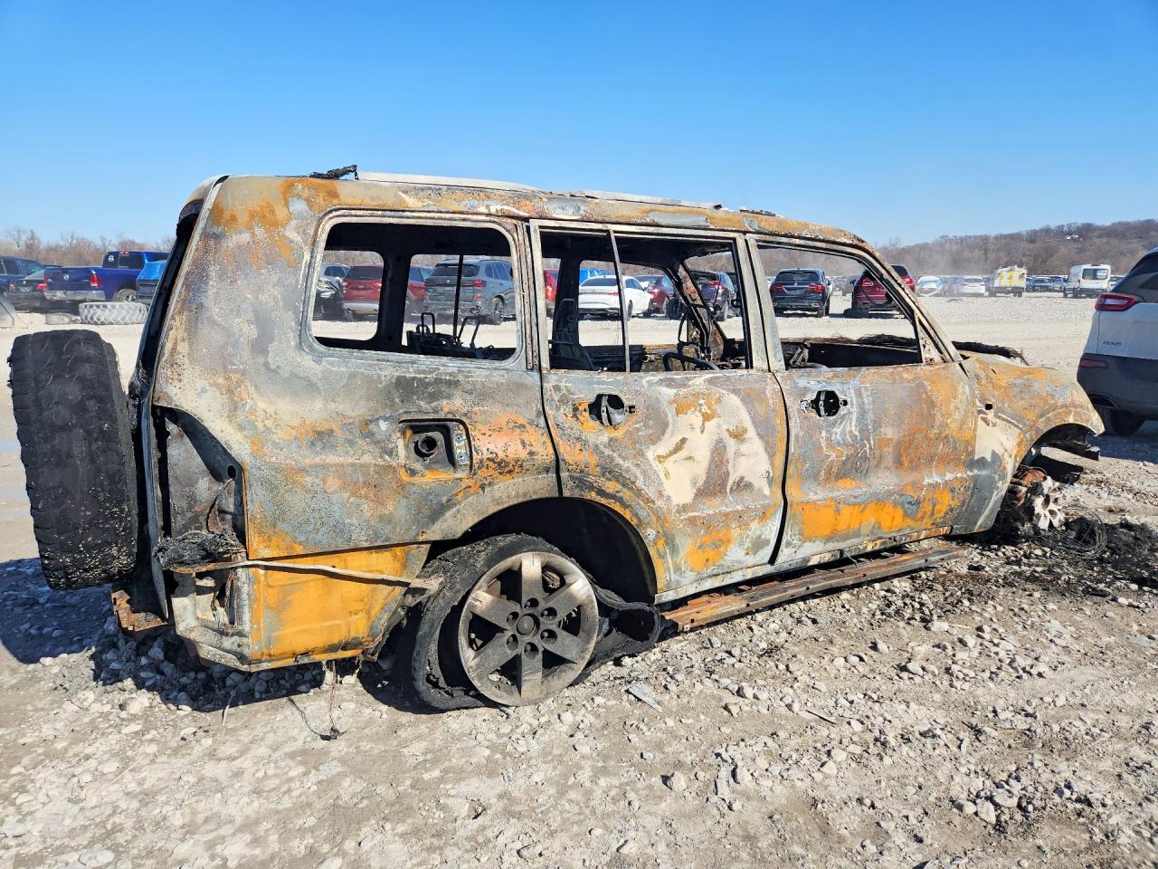 2006 Mitsubishi Montero Limited Burn vin: JA4MW51S36J003159