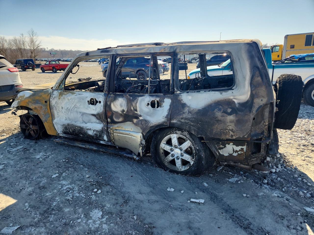 2006 Mitsubishi Montero Limited Burn vin: JA4MW51S36J003159