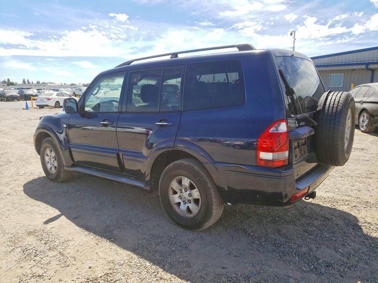 2004 Mitsubishi Montero Limited Blue vin: JA4MW51S64J010572