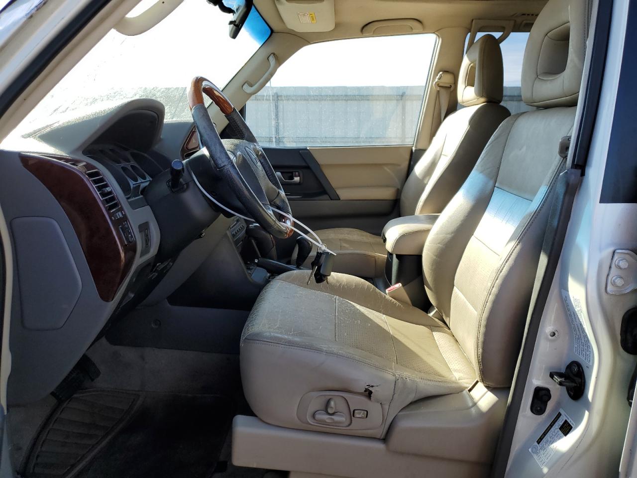 2006 Mitsubishi Montero Limited Two Tone vin: JA4MW51S76J000863