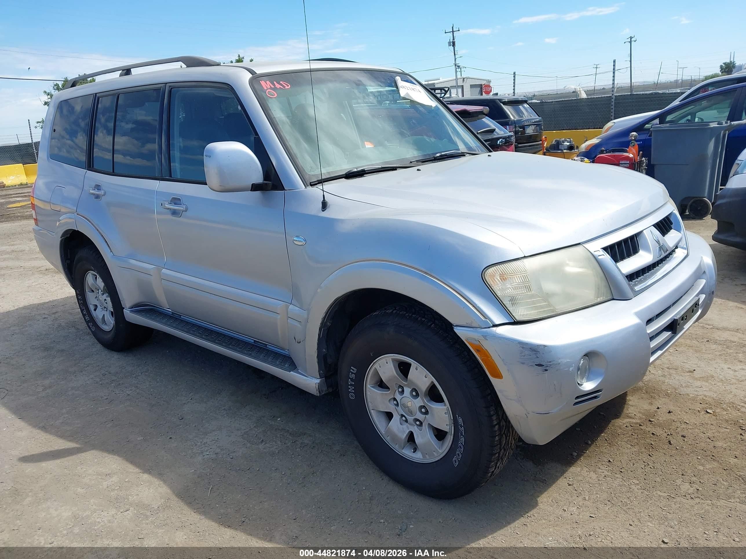 2004 Mitsubishi Montero Xls Серебряный vin: JA4MW51S94J010100
