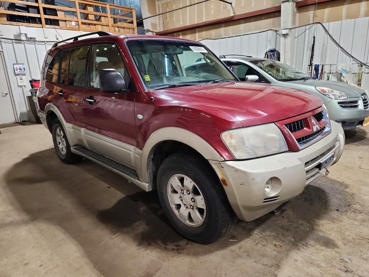 2003 Mitsubishi Montero Xls Burgundy vin: JA4NW31S53J035129
