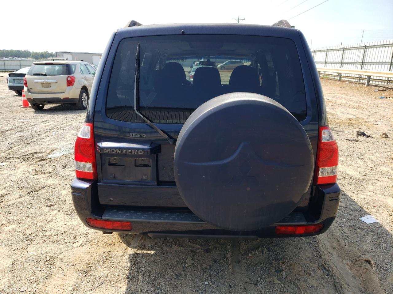 Precio e Historial 2003 Mitsubishi Montero Limited 3.8l 6 vin