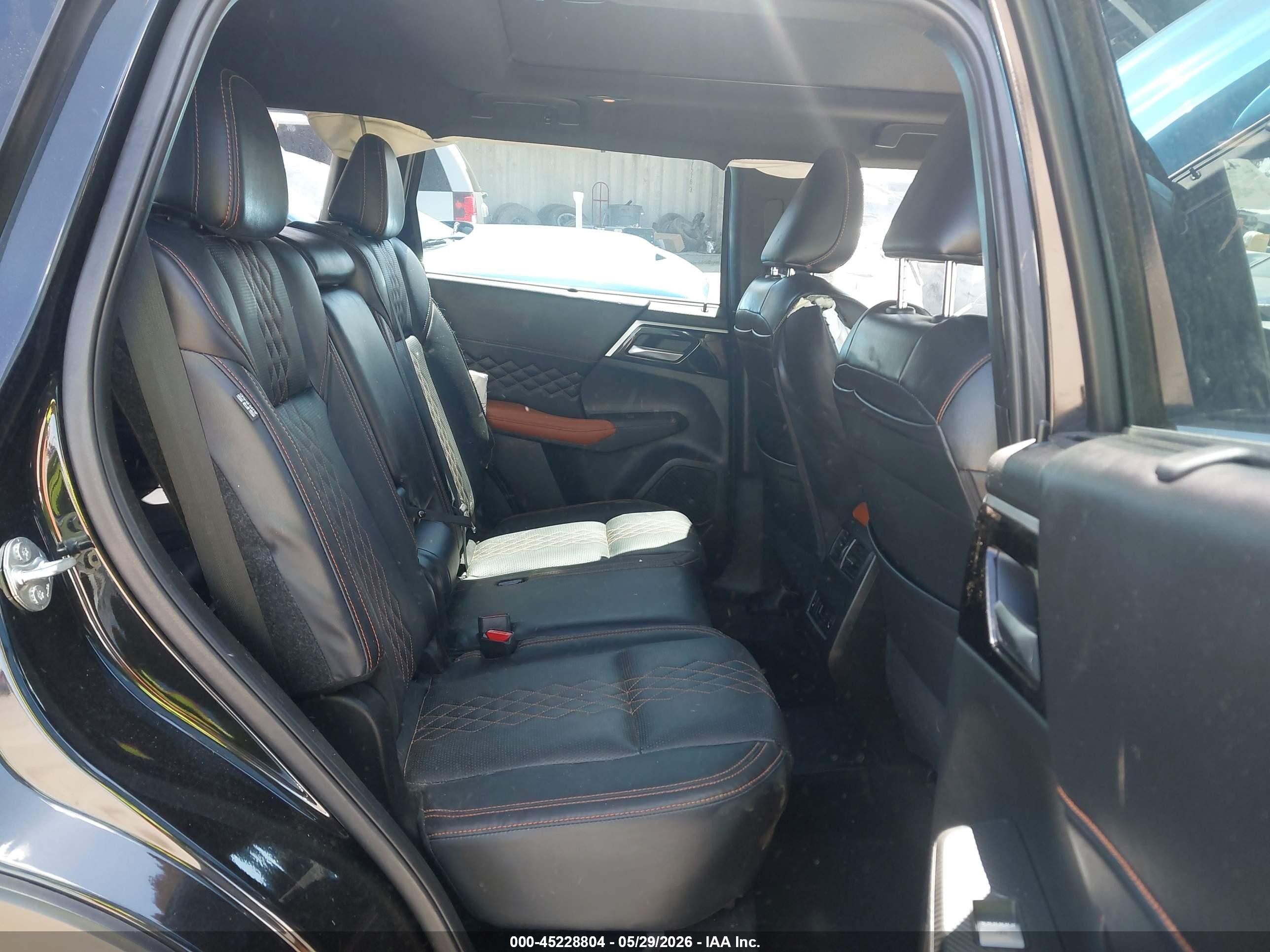 2023 Mitsubishi Outlander Phev 40th Anniversary S-awc Черный vin: JA4T5VA98PZ035667