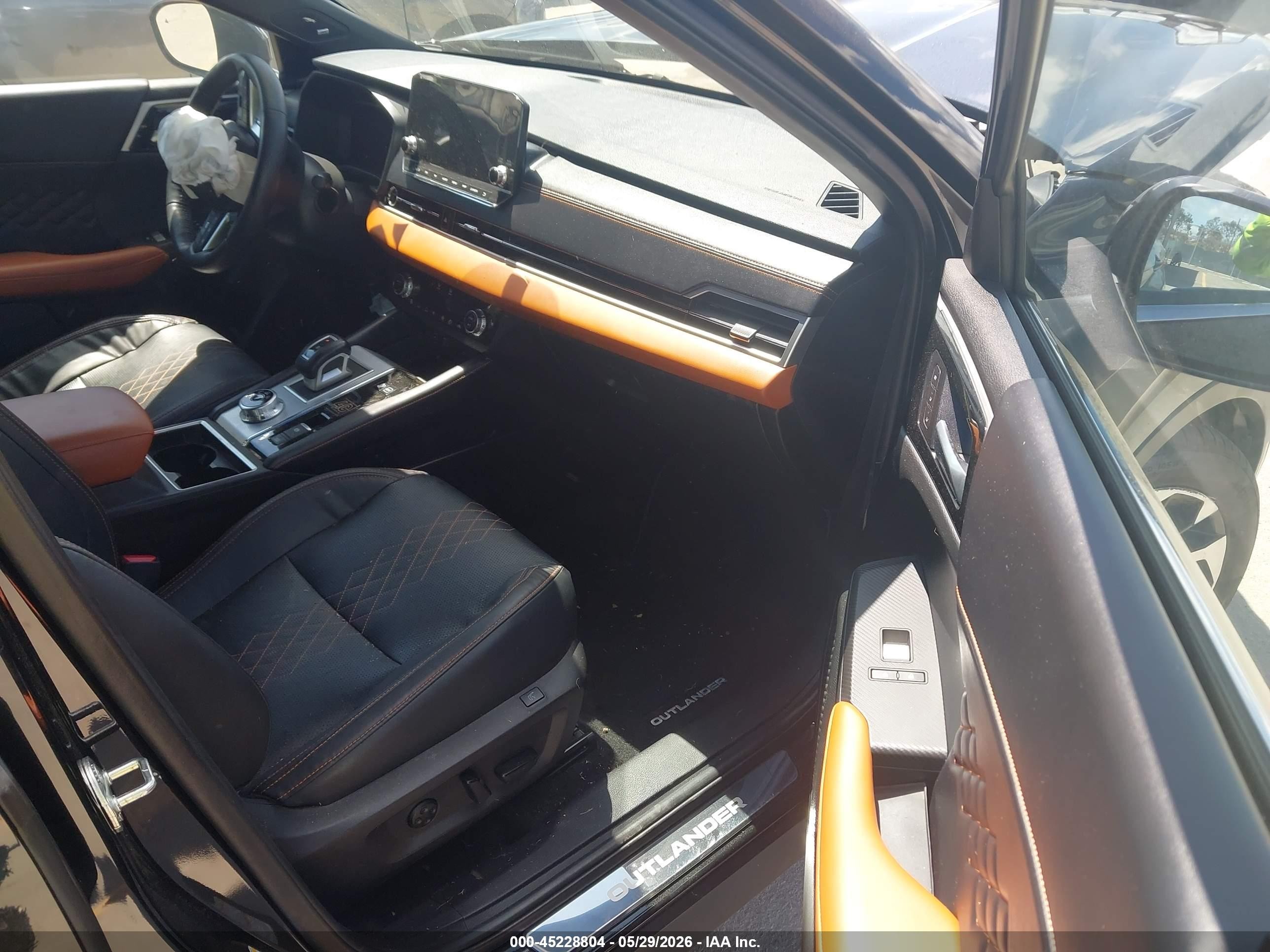 2023 Mitsubishi Outlander Phev 40th Anniversary S-awc Черный vin: JA4T5VA98PZ035667