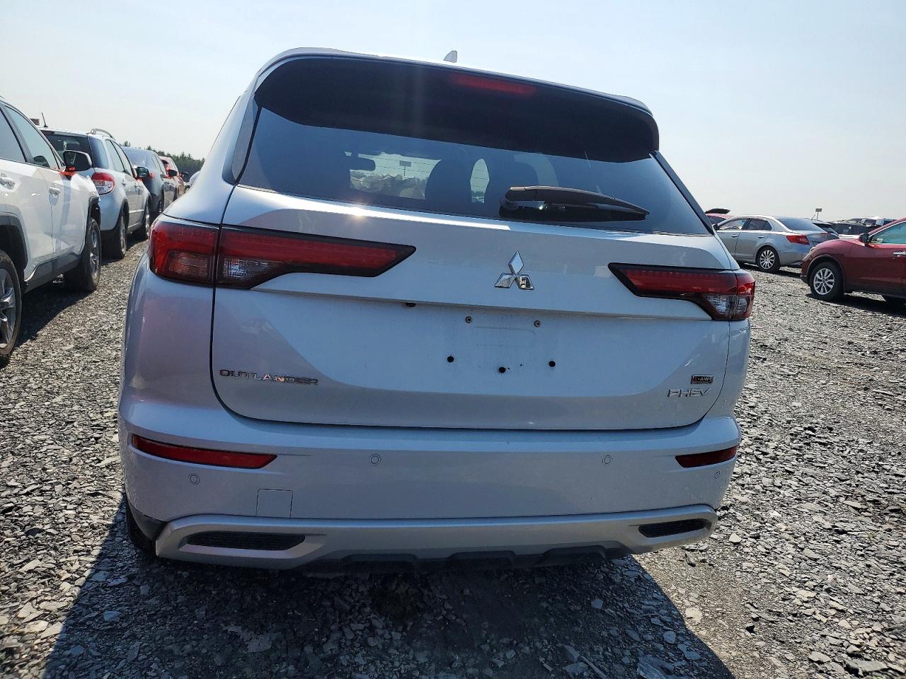 2024 Mitsubishi Outlander Se White vin: JA4T5VA99RZ621572