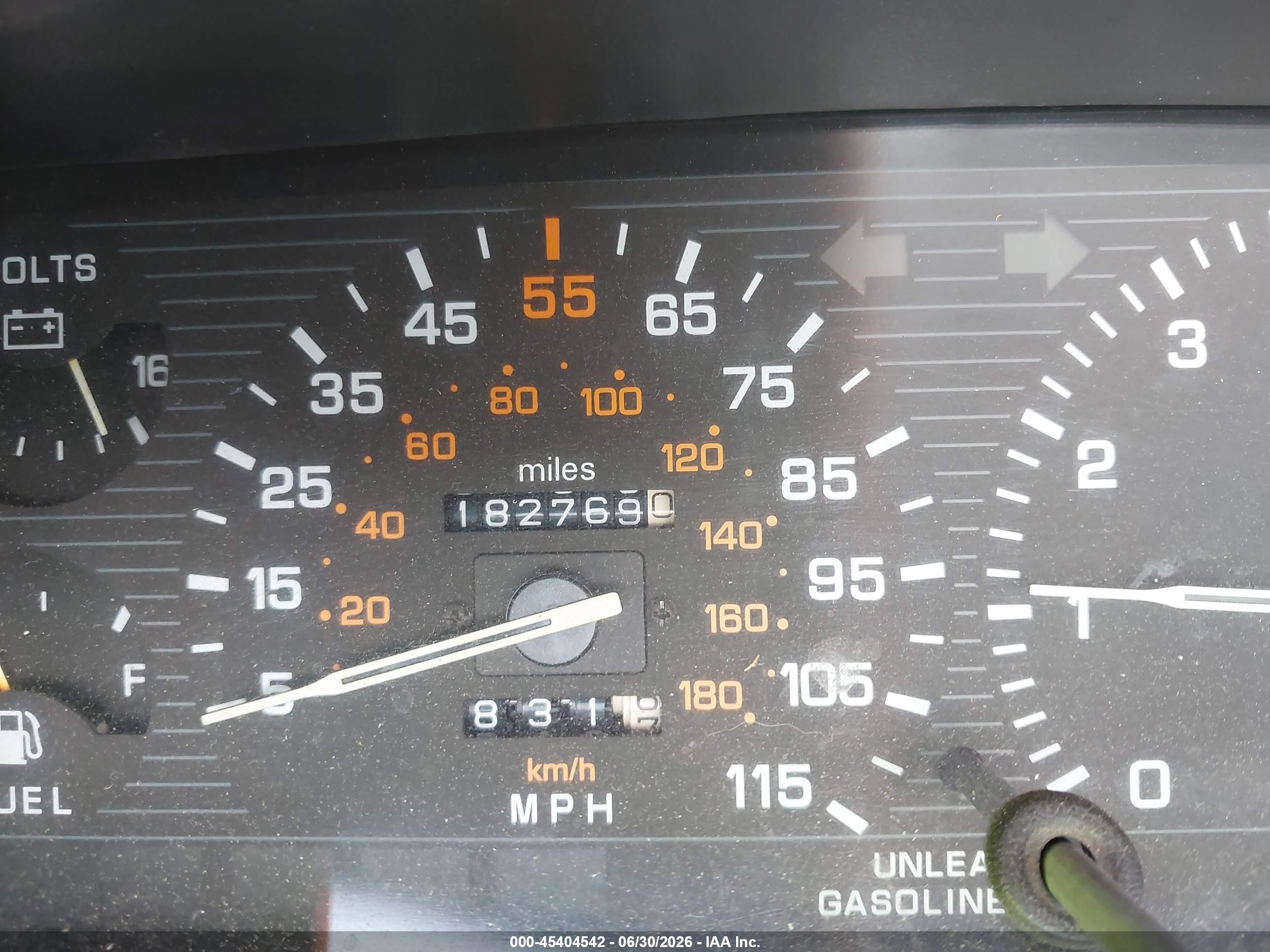 1994 Mitsubishi Mighty Max   Red vin: JA7LS21G5RP012497