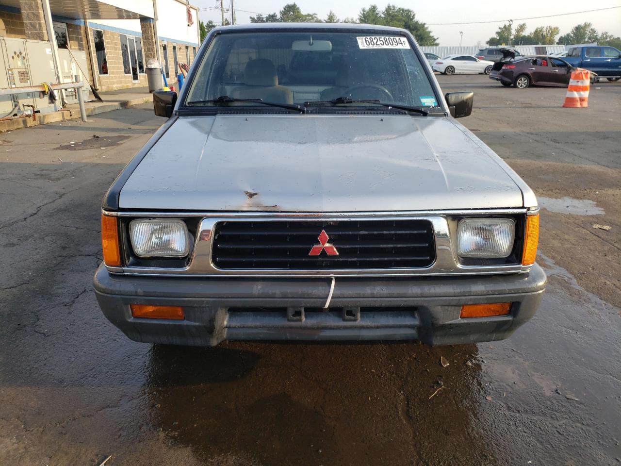 1995 Mitsubishi Mighty Max  Silver vin: JA7LS21G6SP006973