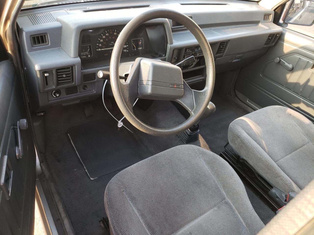 1995 Mitsubishi Mighty Max  Silver vin: JA7LS21G6SP006973