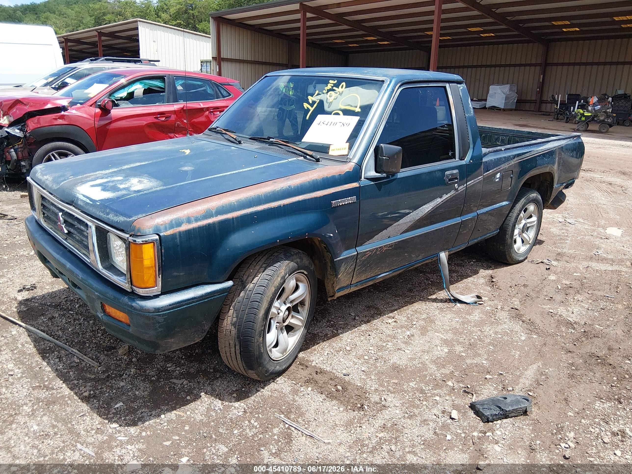 1994 Mitsubishi Mighty Max   Зеленый vin: JA7LS21G7RP012095