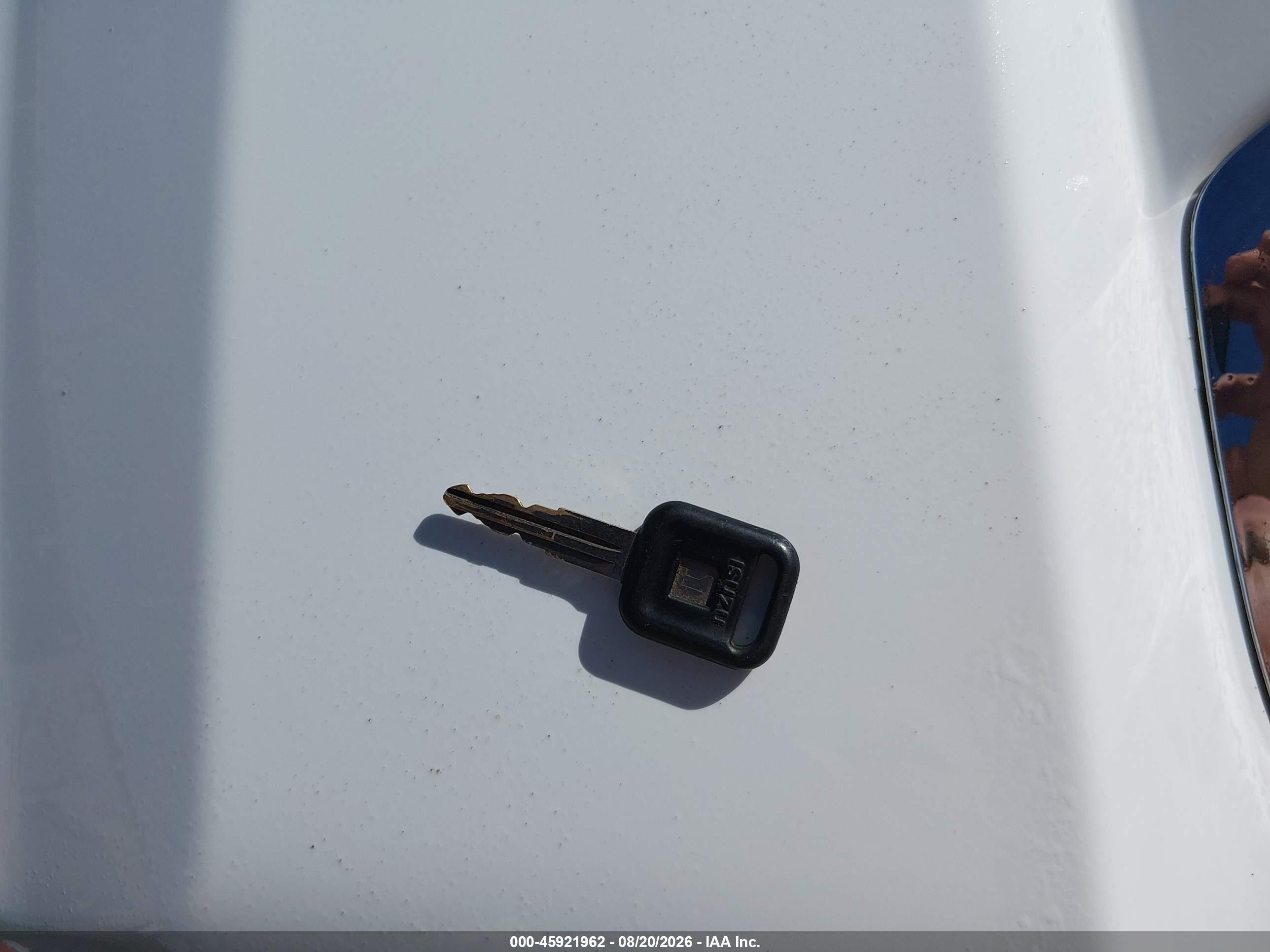 1994 Isuzu Trooper S Gold vin: JACDH58V0R7926117
