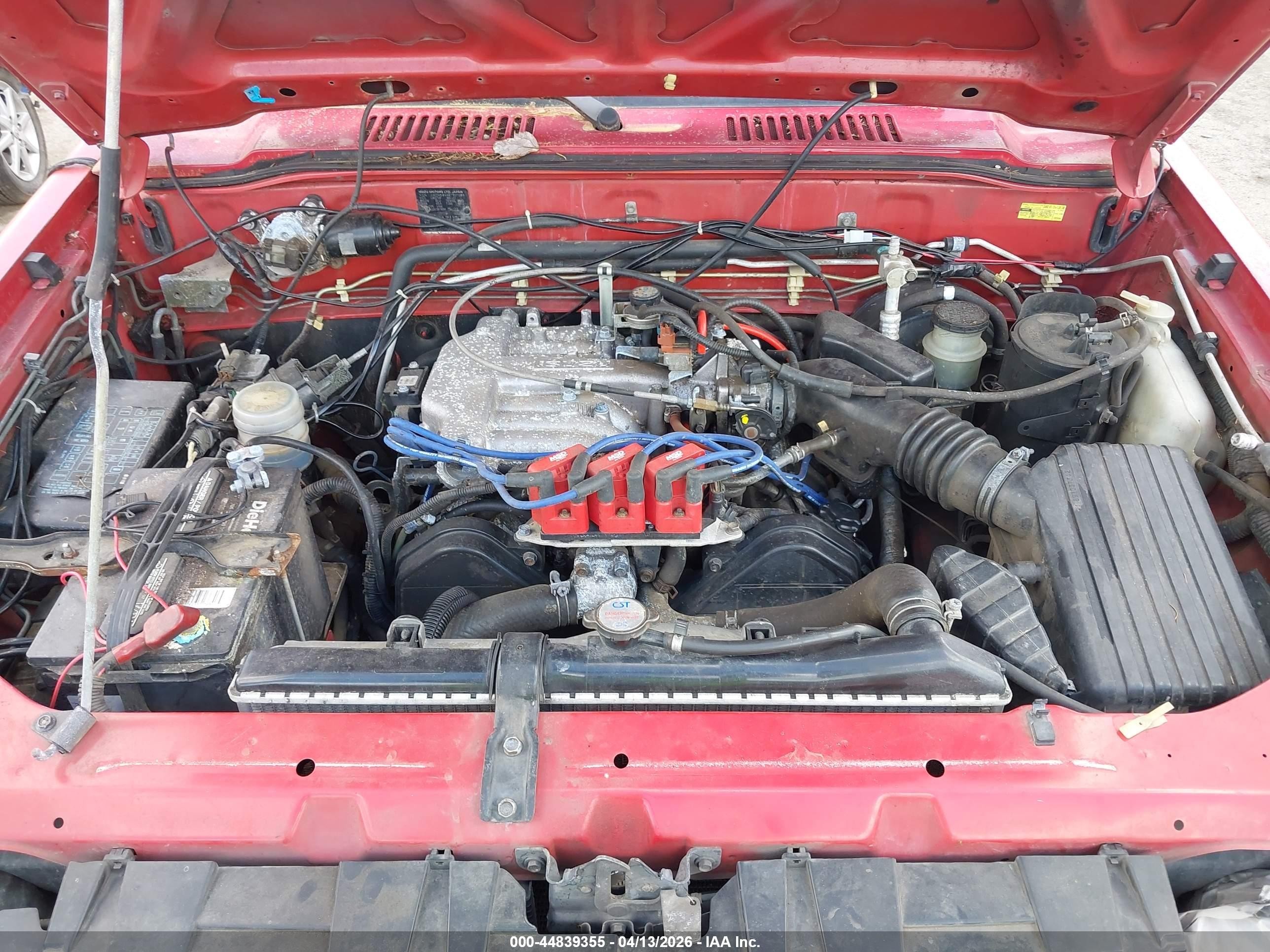 1994 Isuzu Trooper S Red vin: JACDH58V4R7907084