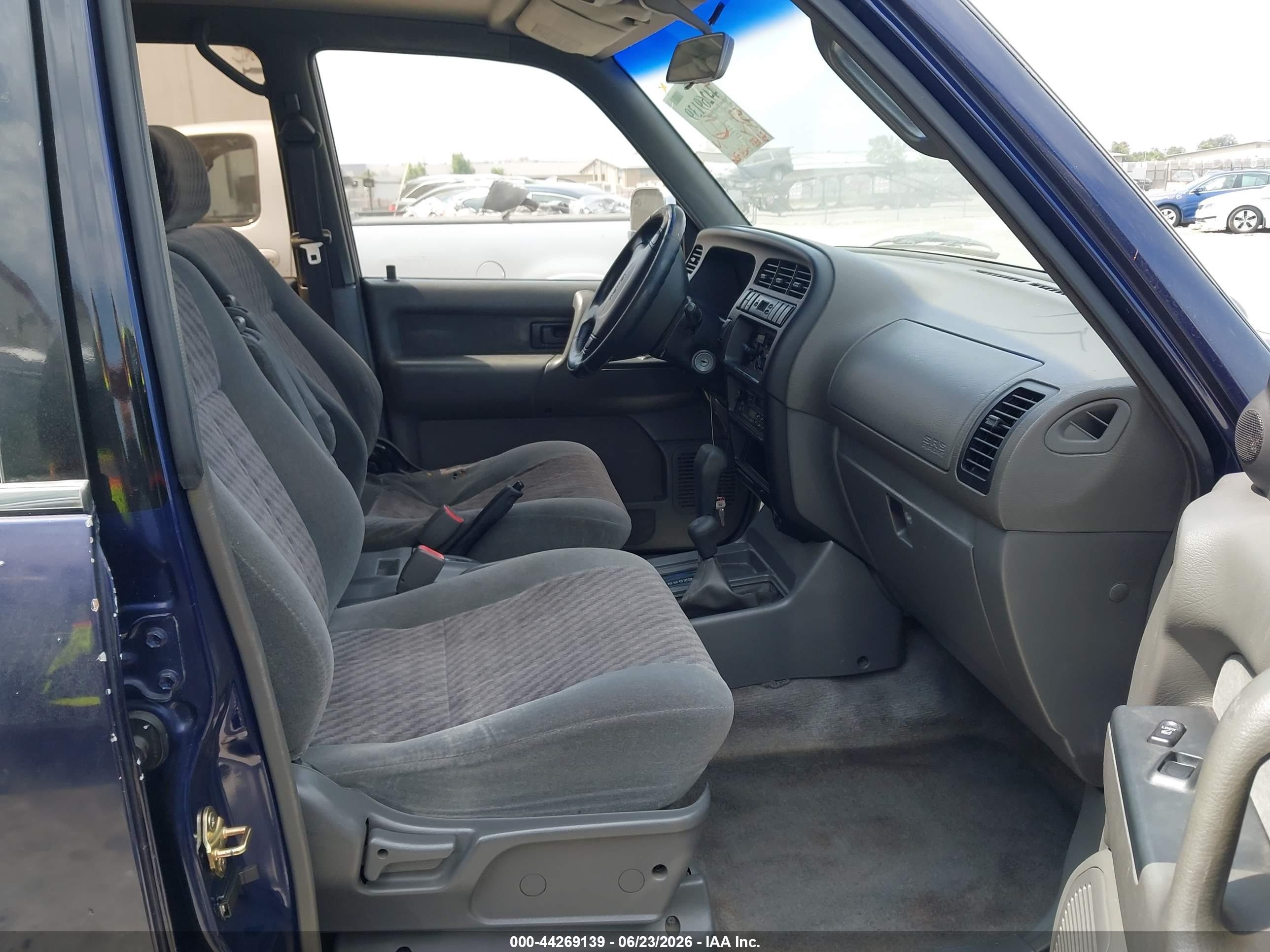 1996 Isuzu Trooper S/se/ls/limited Синий vin: JACDJ58V0T7905327