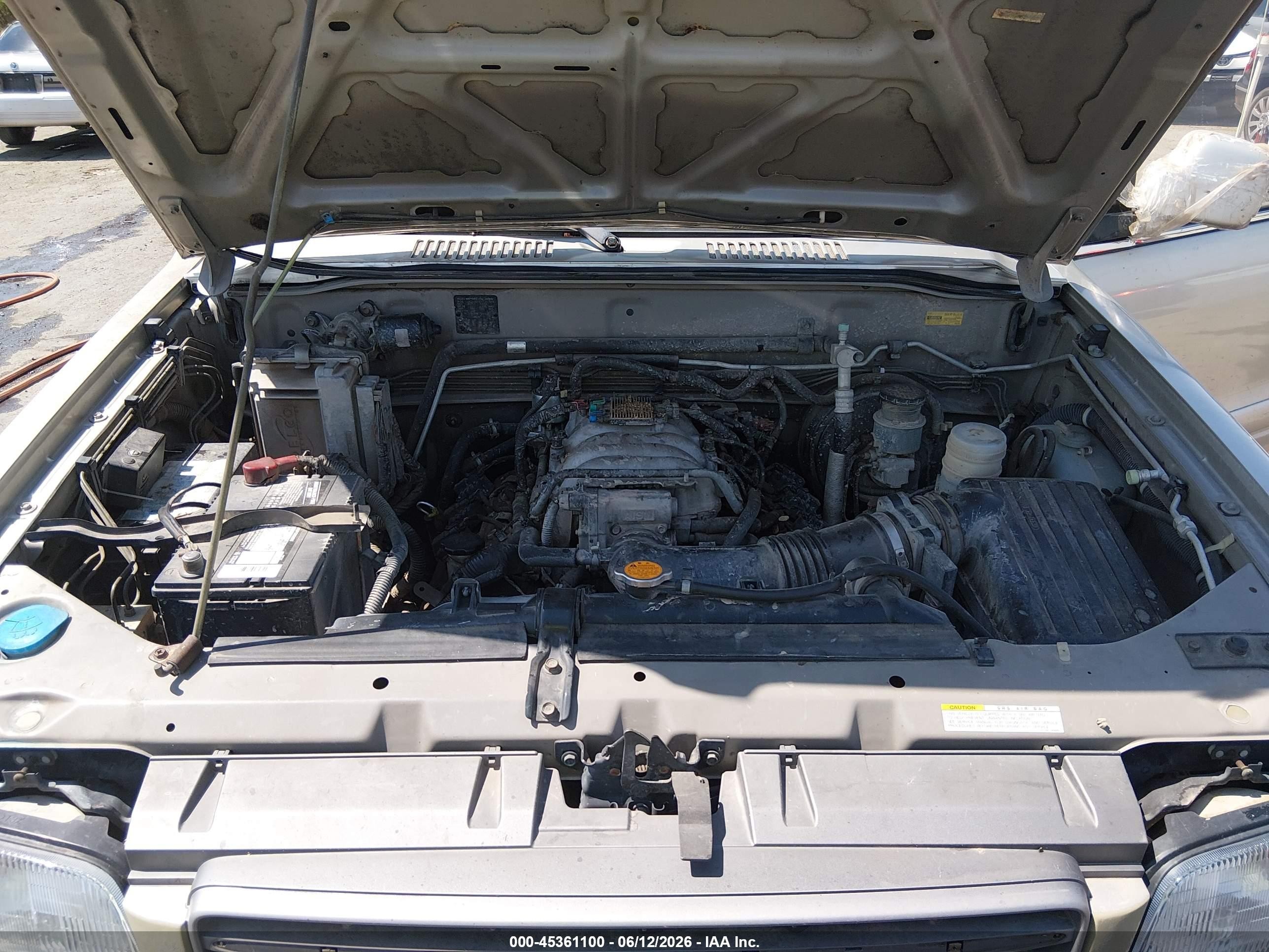 2001 Isuzu Trooper Limited/ls/s Silver vin: JACDJ58X017J07070