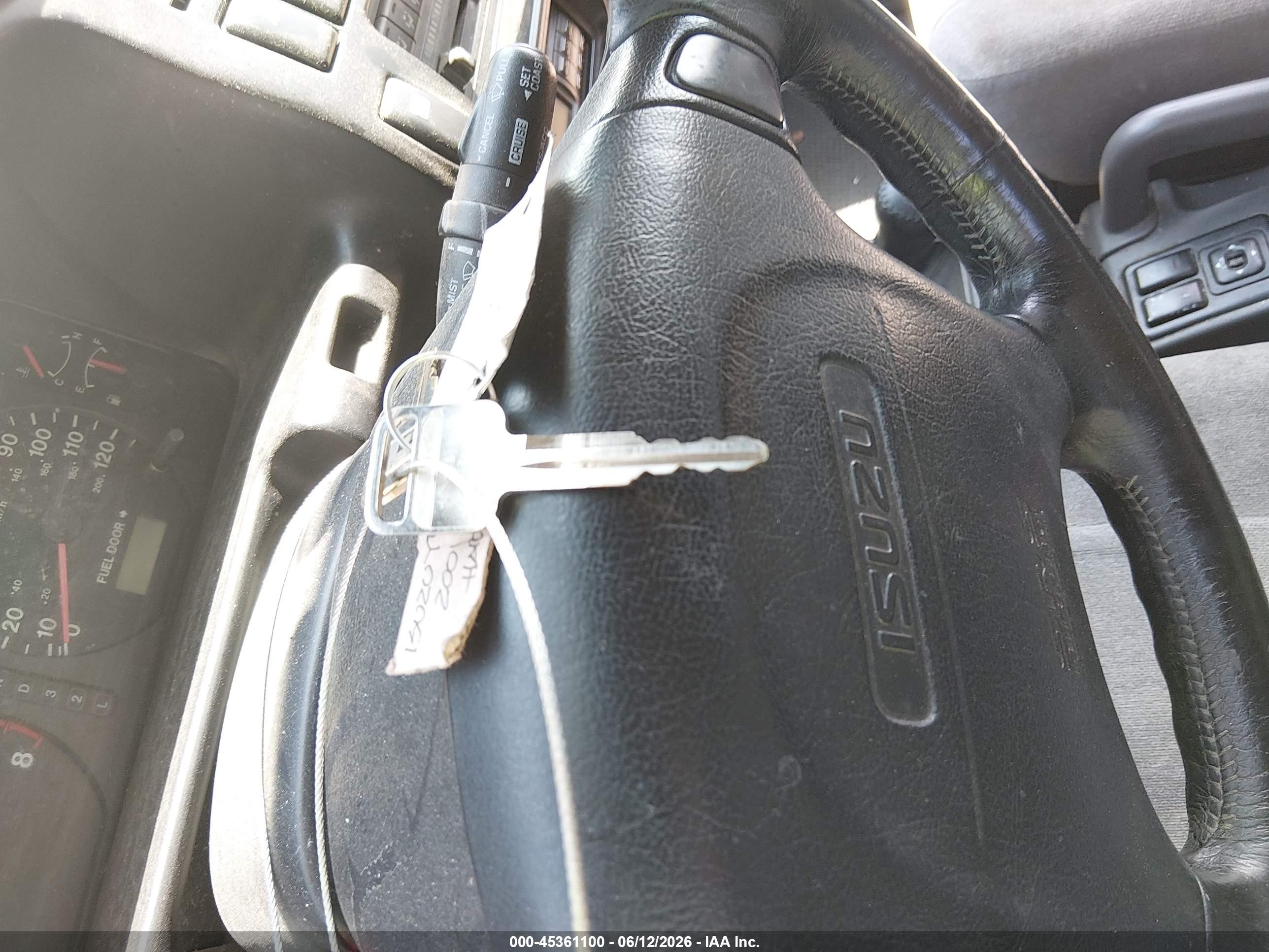 2001 Isuzu Trooper Limited/ls/s Silver vin: JACDJ58X017J07070
