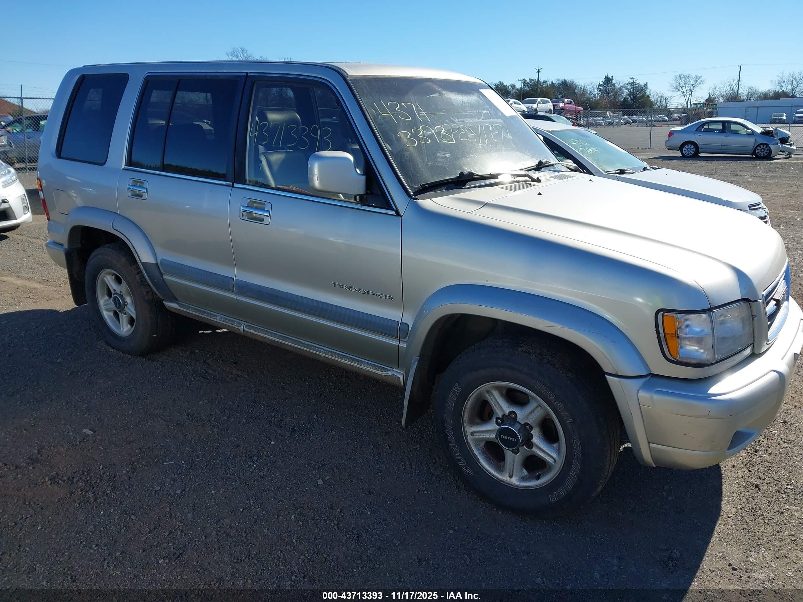 1999 Isuzu Trooper S Champagne vin: JACDJ58X0X7927321