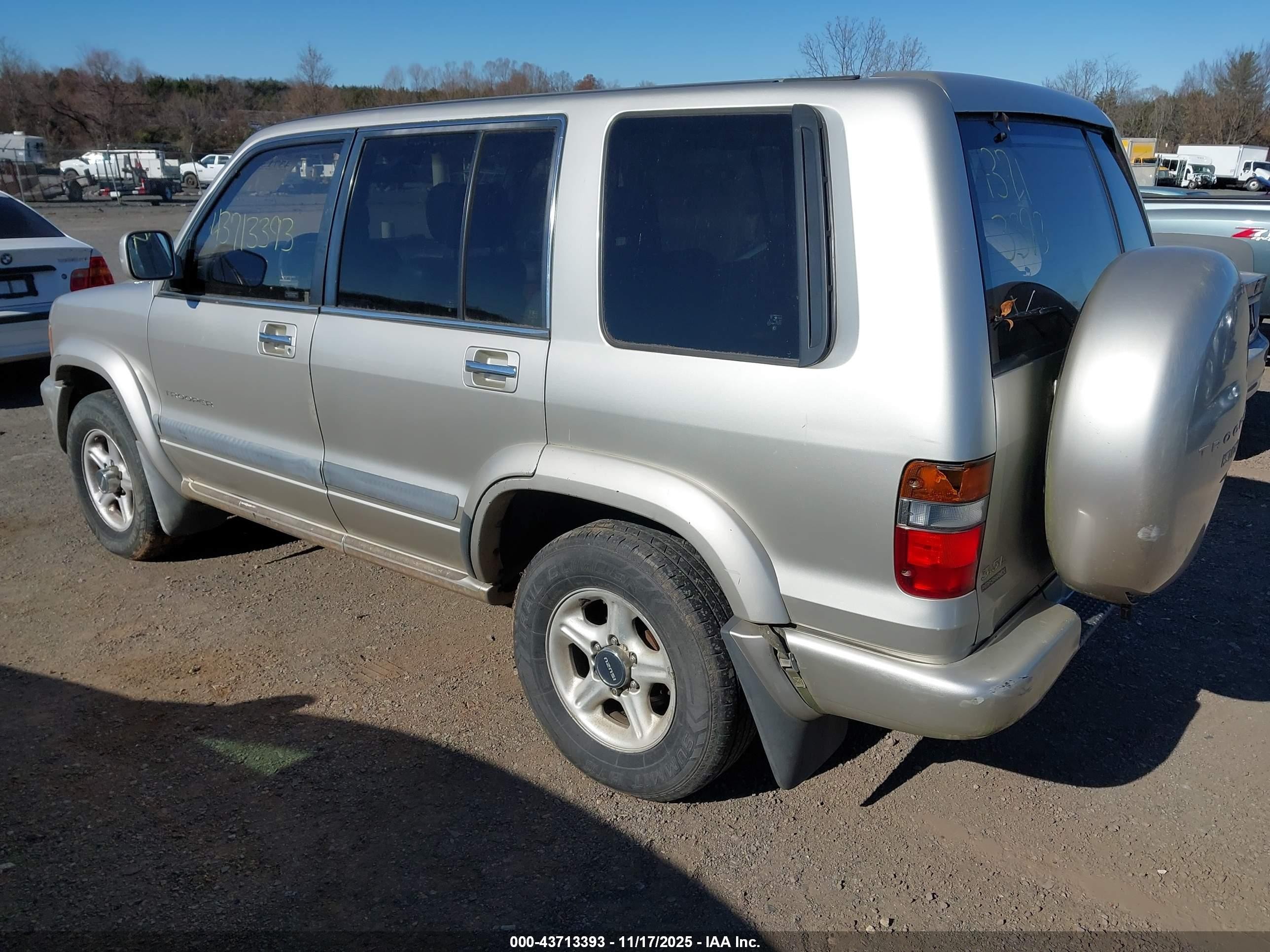1999 Isuzu Trooper S Champagne vin: JACDJ58X0X7927321