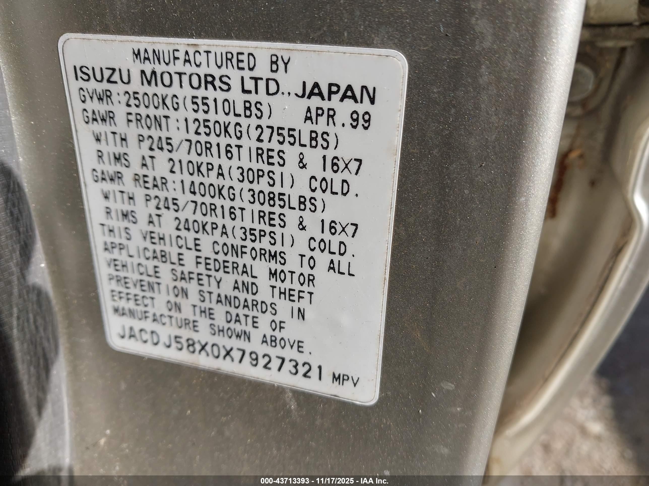 1999 Isuzu Trooper S Champagne vin: JACDJ58X0X7927321