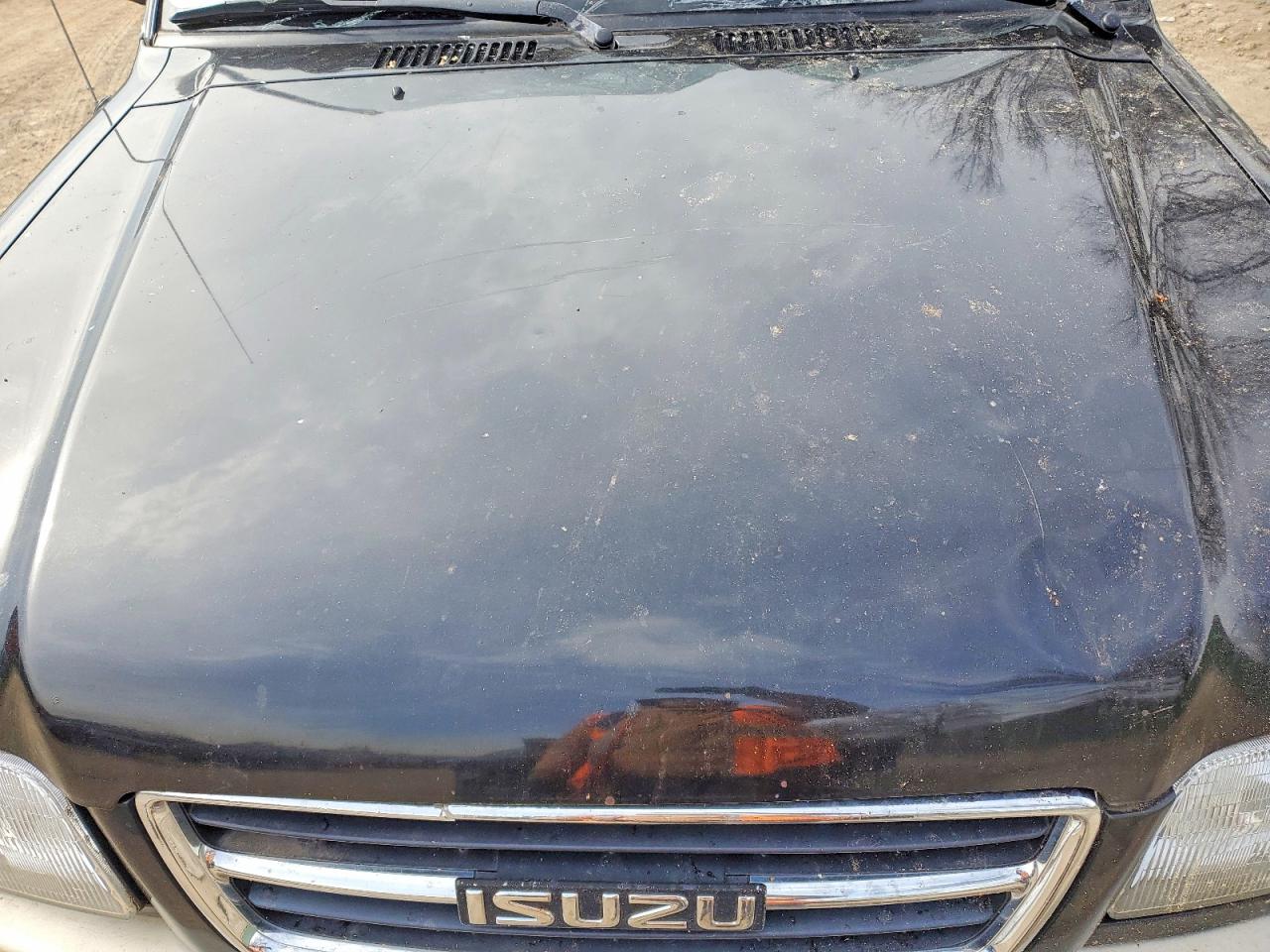 1999 Isuzu Trooper S Black vin: JACDJ58X4X7918184