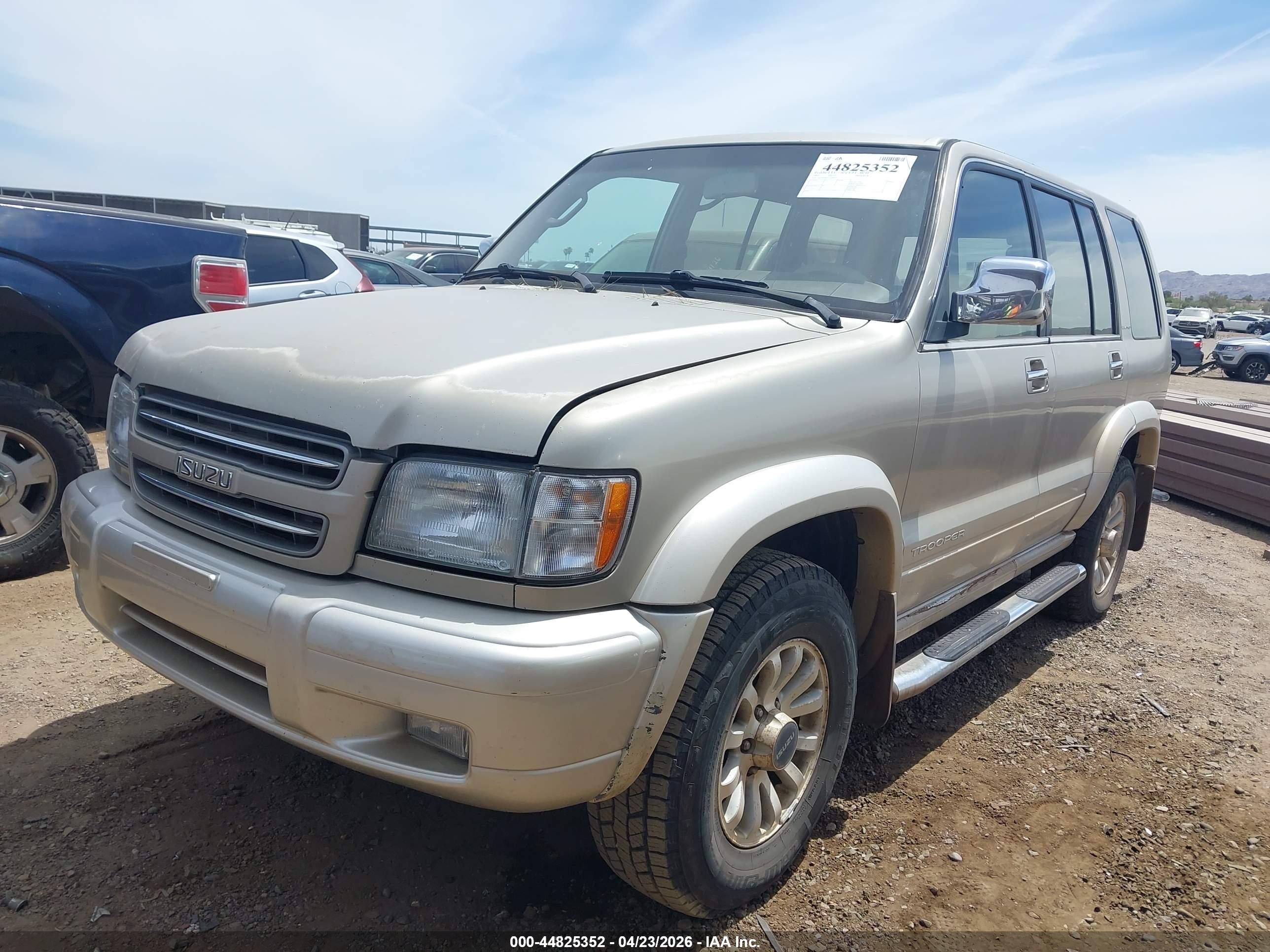 2002 Isuzu Trooper Limited/ls/s Tan vin: JACDJ58X527J04957