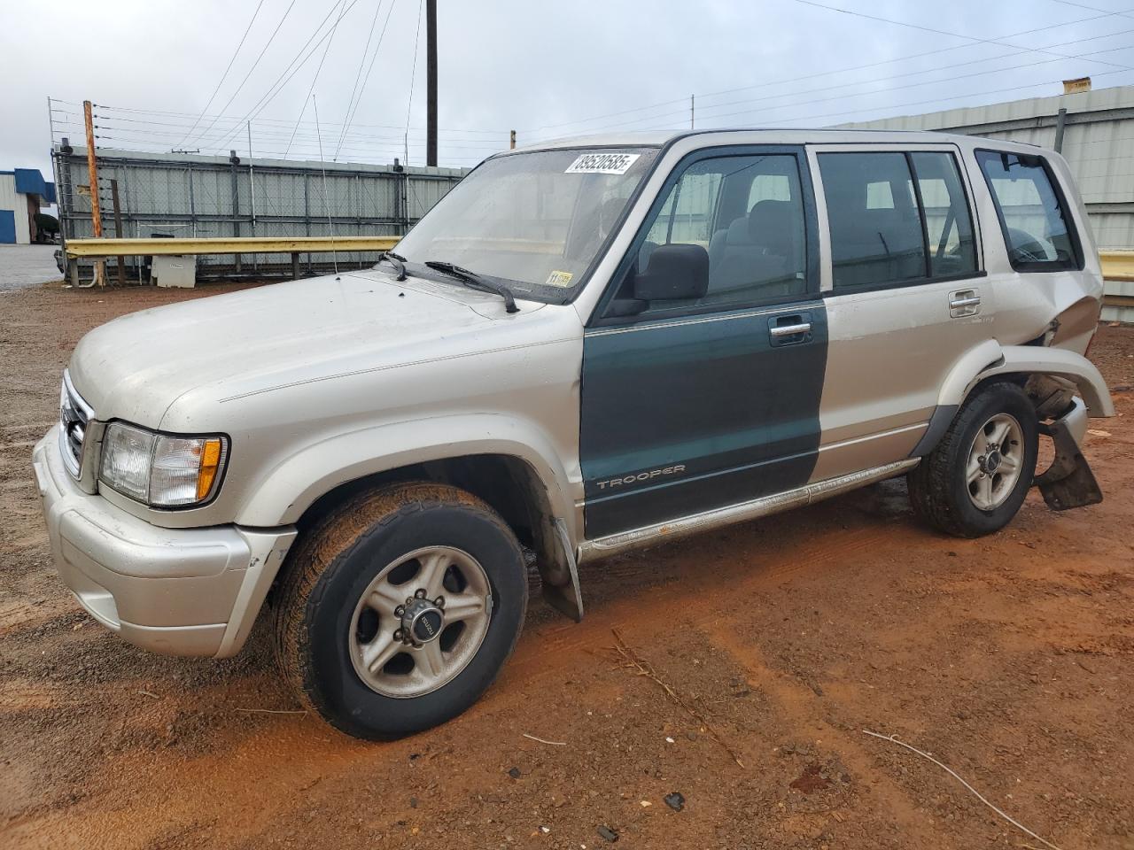 1999 Isuzu Trooper S Beige vin: JACDJ58X8X7922982