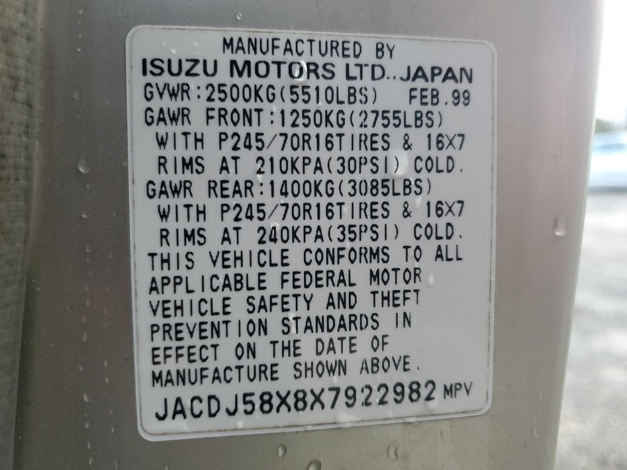 1999 Isuzu Trooper S Beige vin: JACDJ58X8X7922982