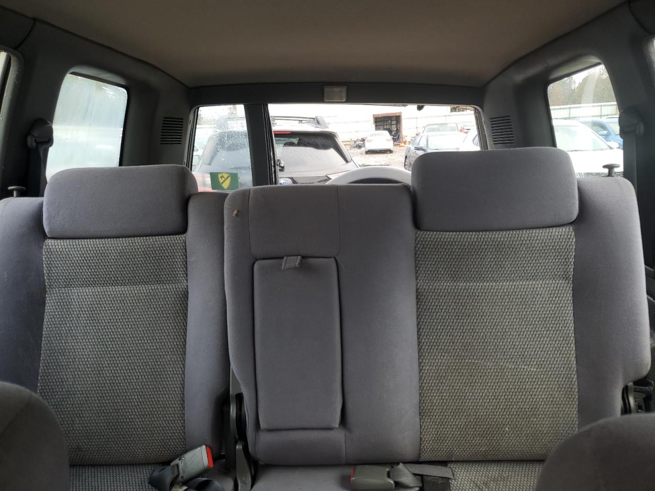 1999 Isuzu Trooper S Beige vin: JACDJ58X8X7922982