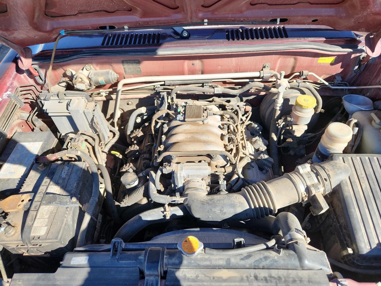 2002 Isuzu Trooper S Бордовый vin: JACDJ58XX27J10012