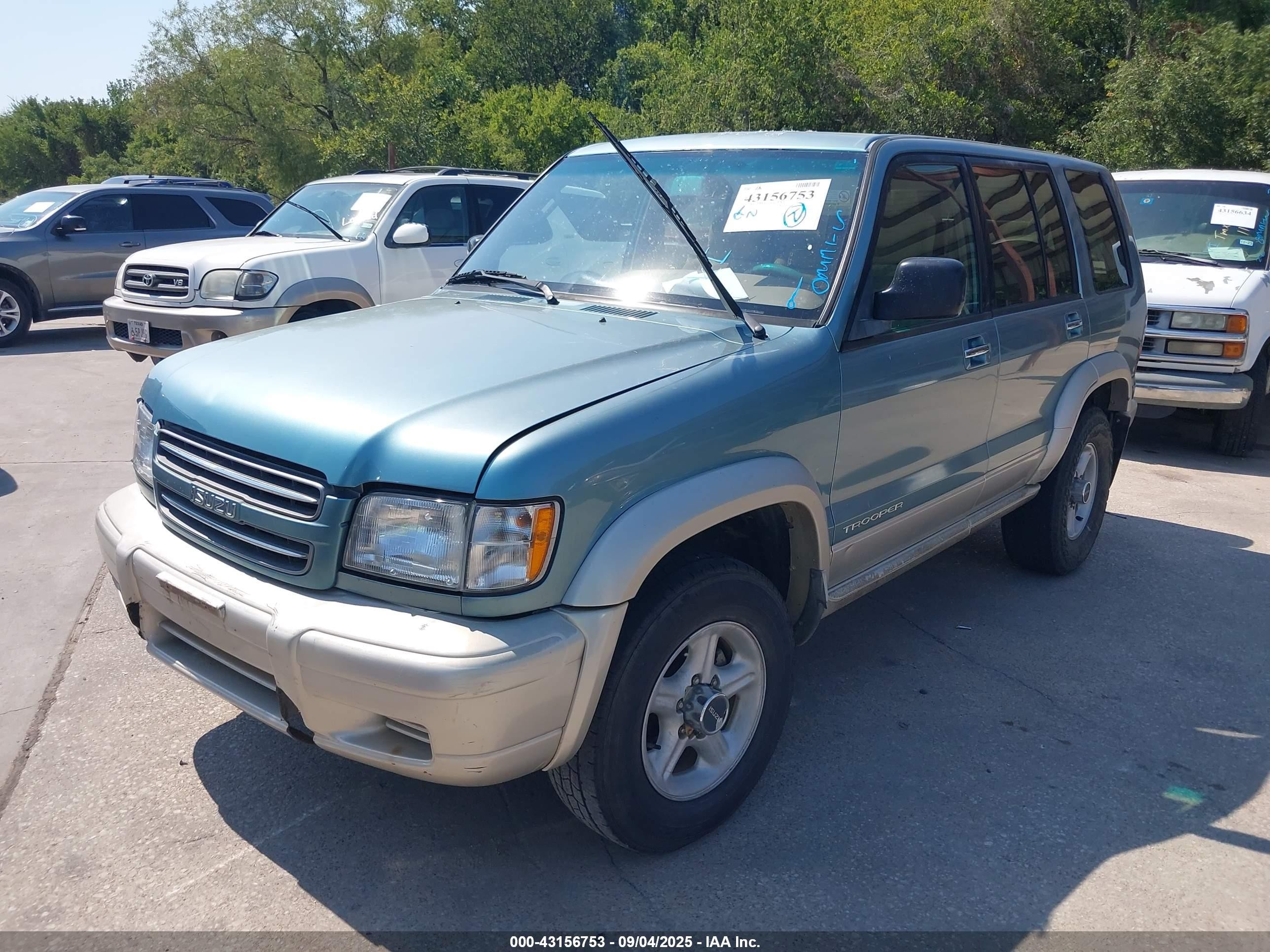 2002 Isuzu Trooper Limited/ls/s Blue vin: JACDS58X127J01504