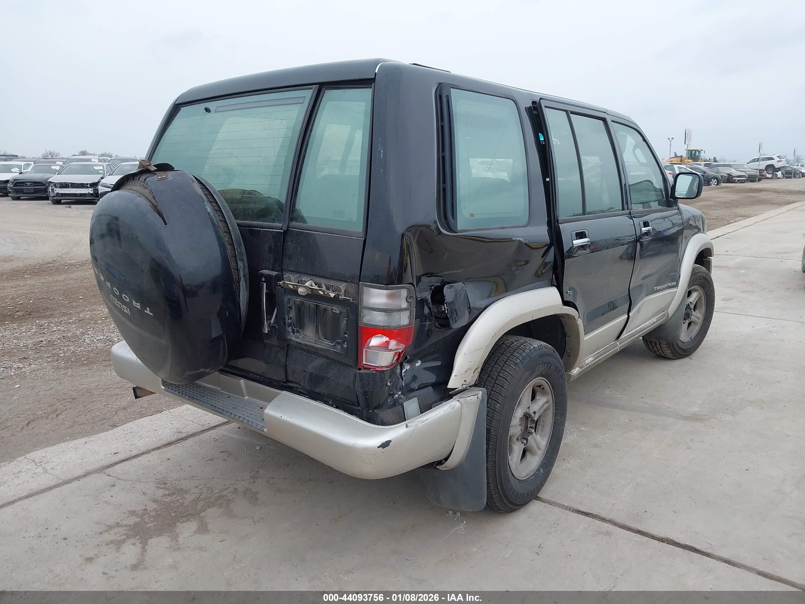 2002 Isuzu Trooper Limited/ls/s Black vin: JACDS58X127J12146