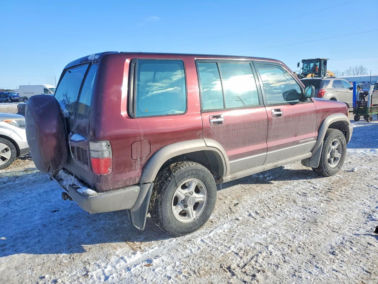 2002 Isuzu Trooper S Burgundy vin: JACDS58X827J12161