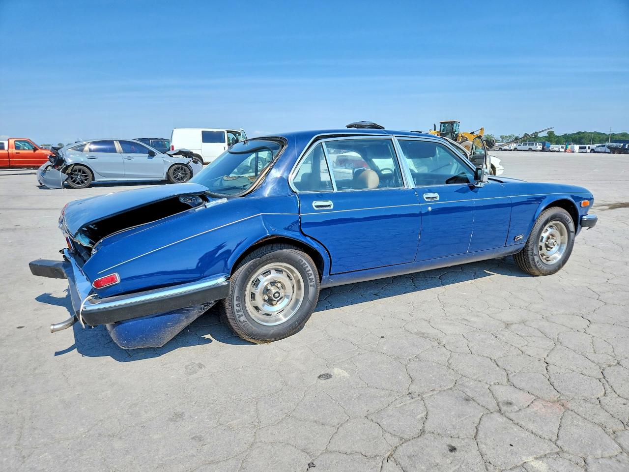 1980 Jaguar Xj6 Blue vin: JAVLN4AC313688