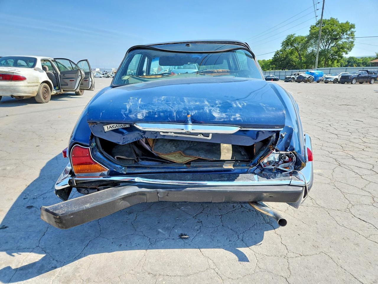 1980 Jaguar Xj6 Blue vin: JAVLN4AC313688
