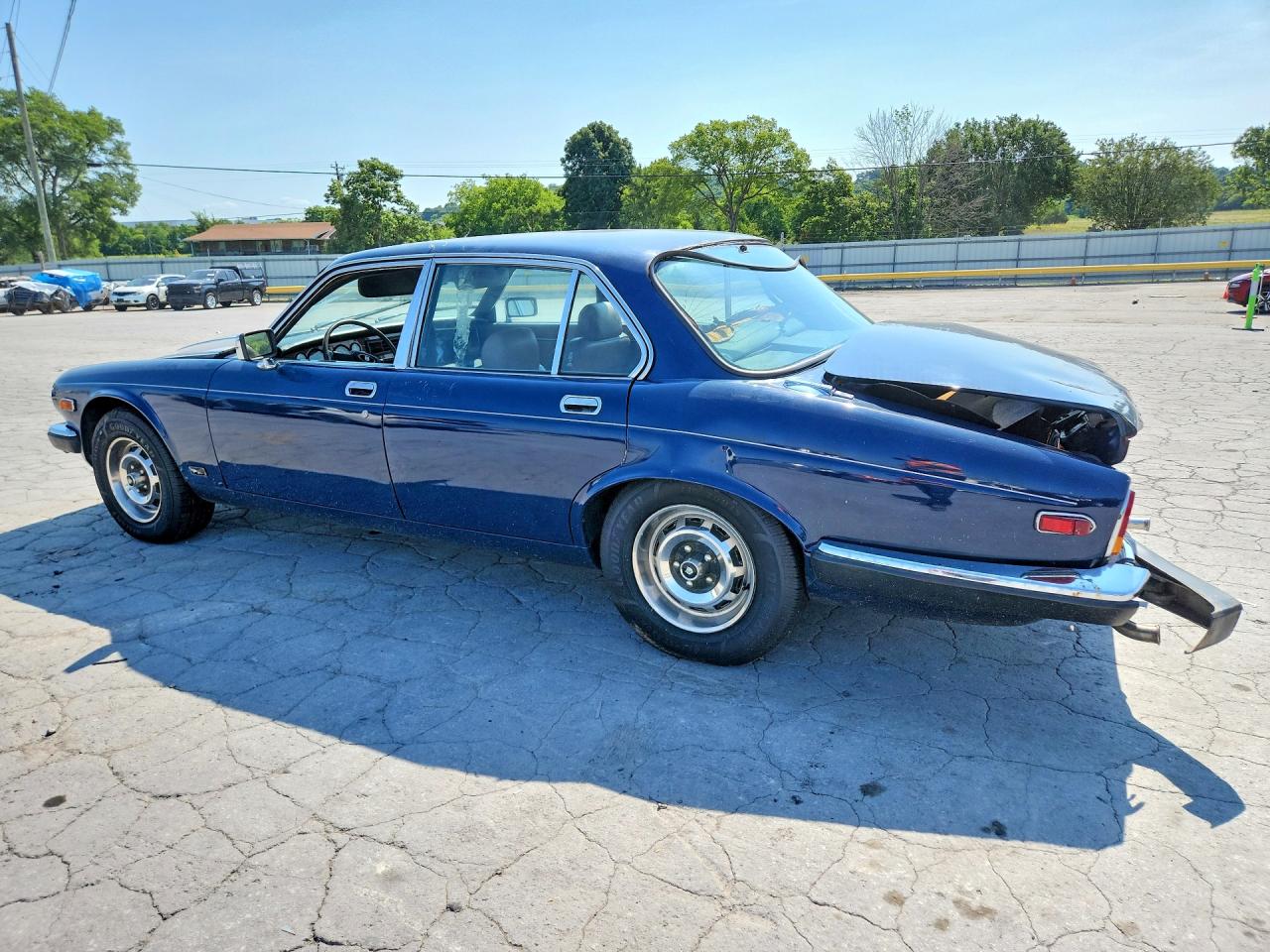 1980 Jaguar Xj6 Blue vin: JAVLN4AC313688