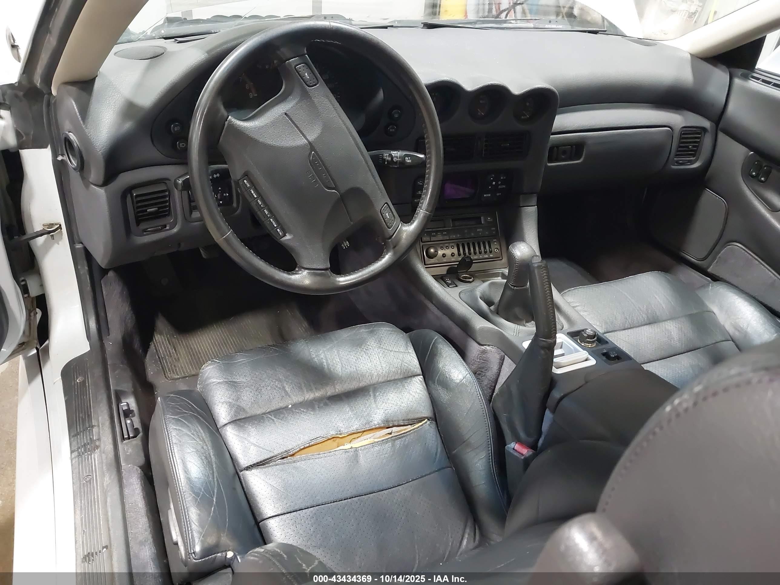 1993 Dodge Stealth R/t Turbo White vin: JB3BN74K3PY008010