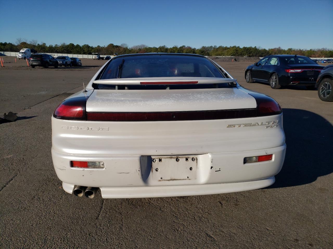 1992 Dodge Stealth R/t White vin: JB3XD64B4NY013877