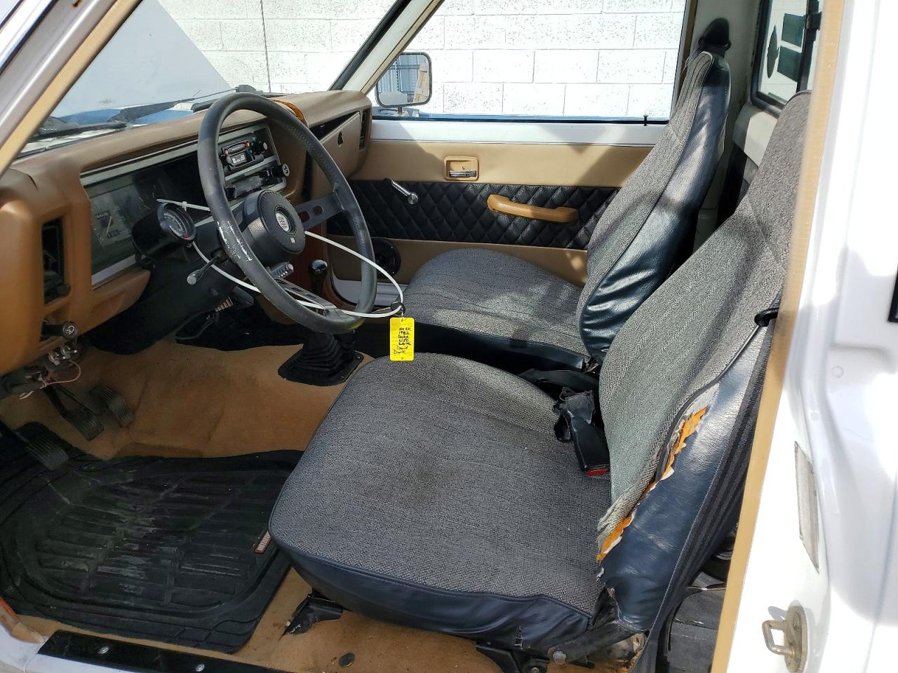 1982 Dodge D50 Custom Белый vin: JB7FK2470CY407233