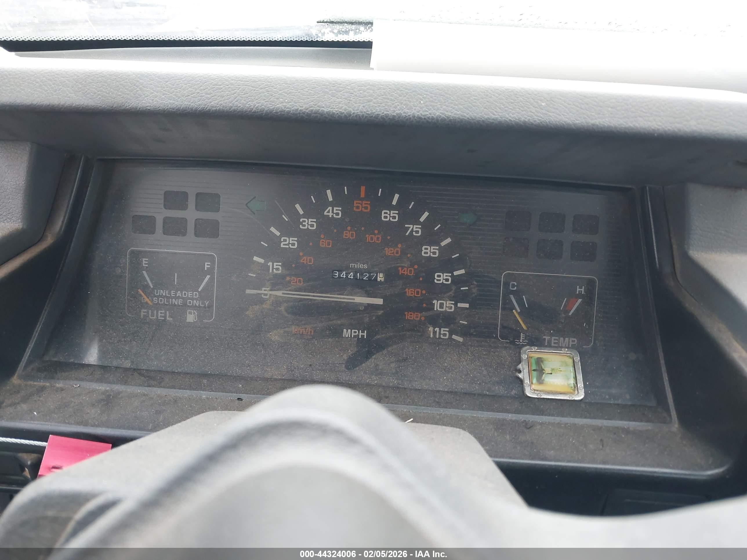 1990 Dodge Ram 50   Red vin: JB7FL24W8LP032461