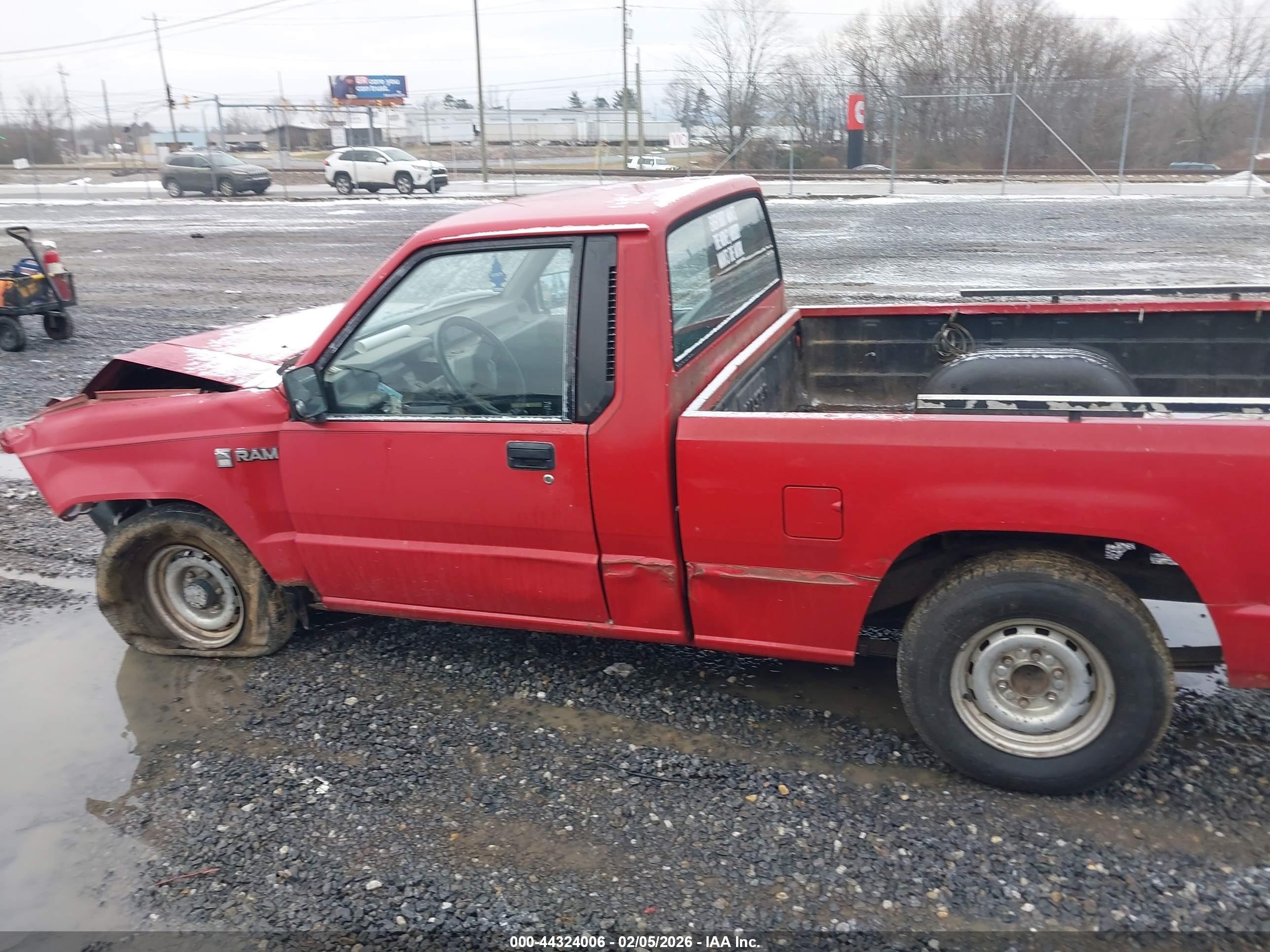 1990 Dodge Ram 50   Red vin: JB7FL24W8LP032461