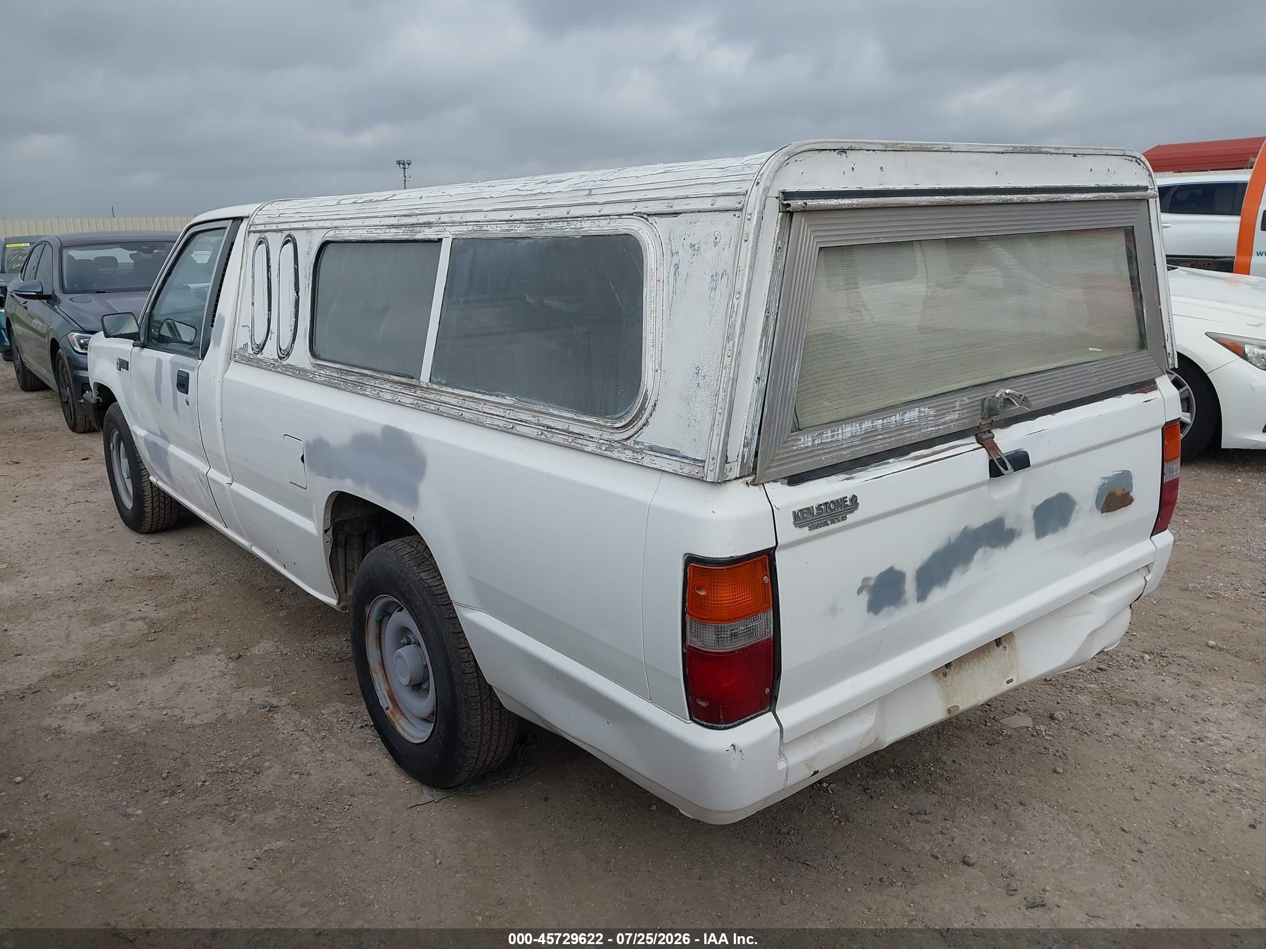 1988 Dodge Ram 50   White vin: JB7FL29E3JP103398